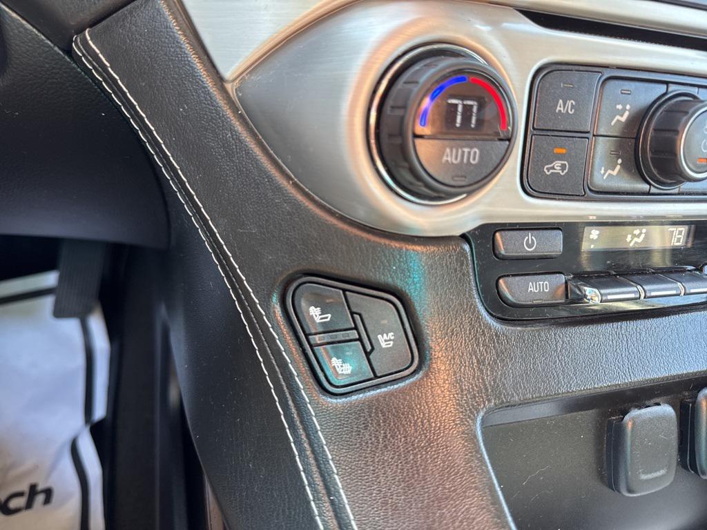 used 2015 GMC Yukon car, priced at $15,612