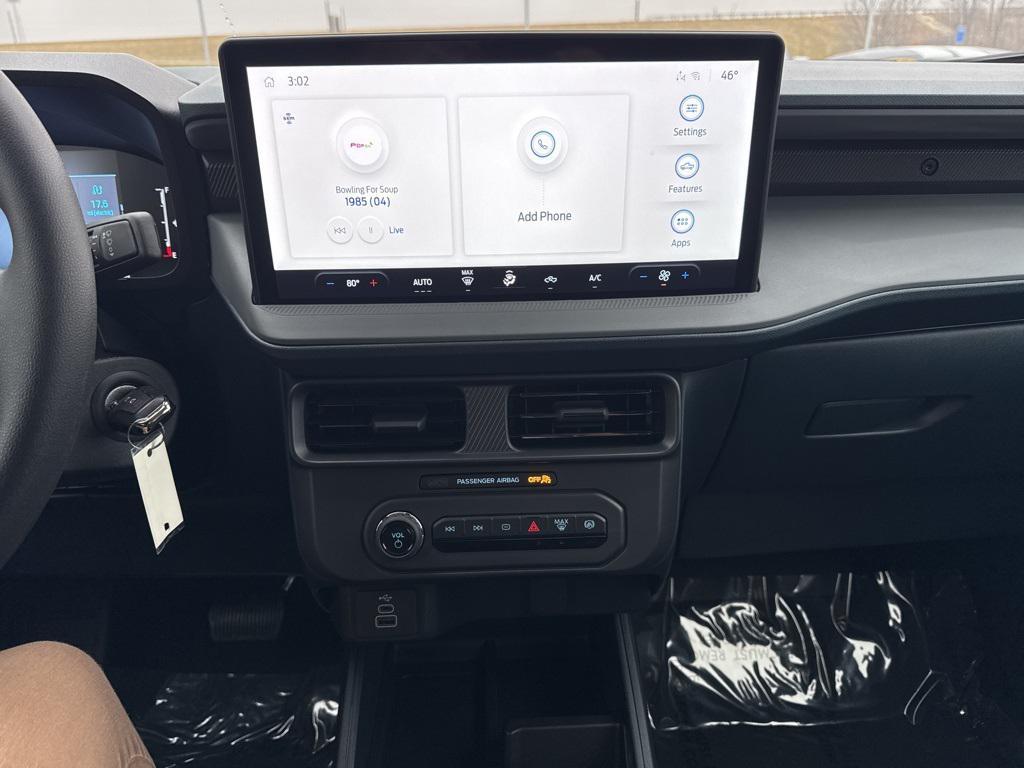 new 2025 Ford Maverick car, priced at $31,945