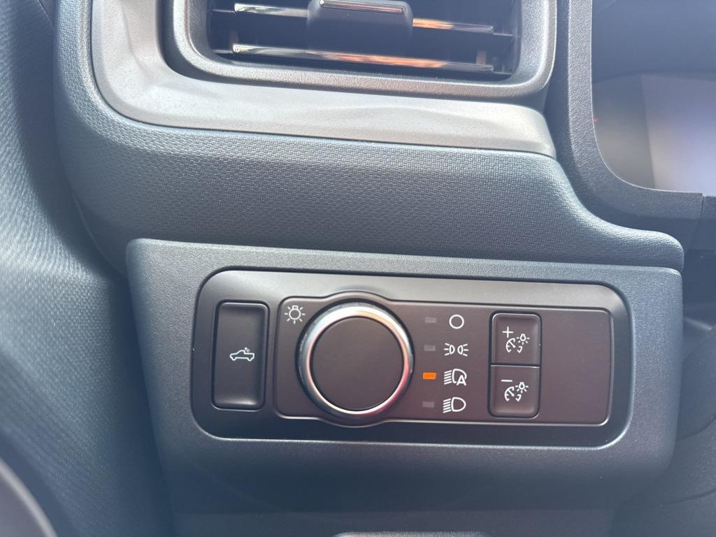 new 2025 Ford Maverick car, priced at $31,285