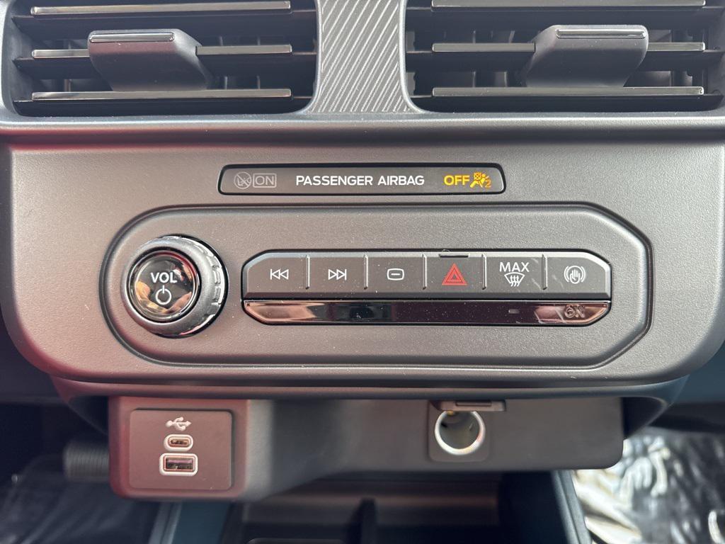 new 2025 Ford Maverick car, priced at $31,285