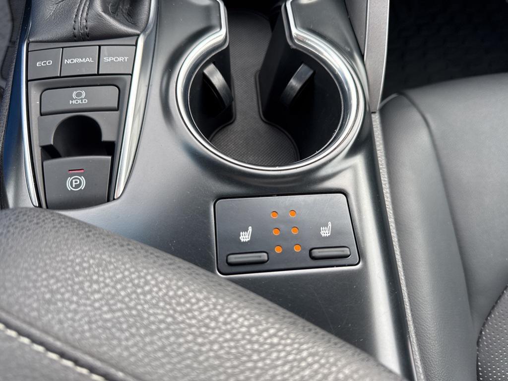 used 2018 Toyota Camry car, priced at $25,190