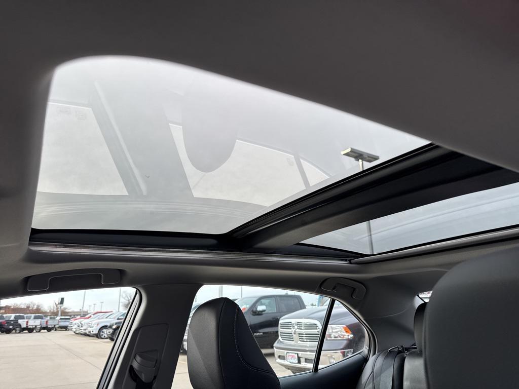 used 2018 Toyota Camry car, priced at $25,190