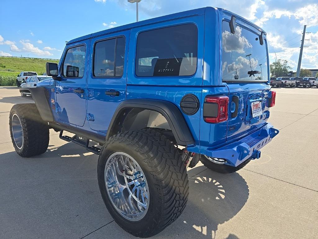 used 2021 Jeep Wrangler Unlimited car, priced at $38,259