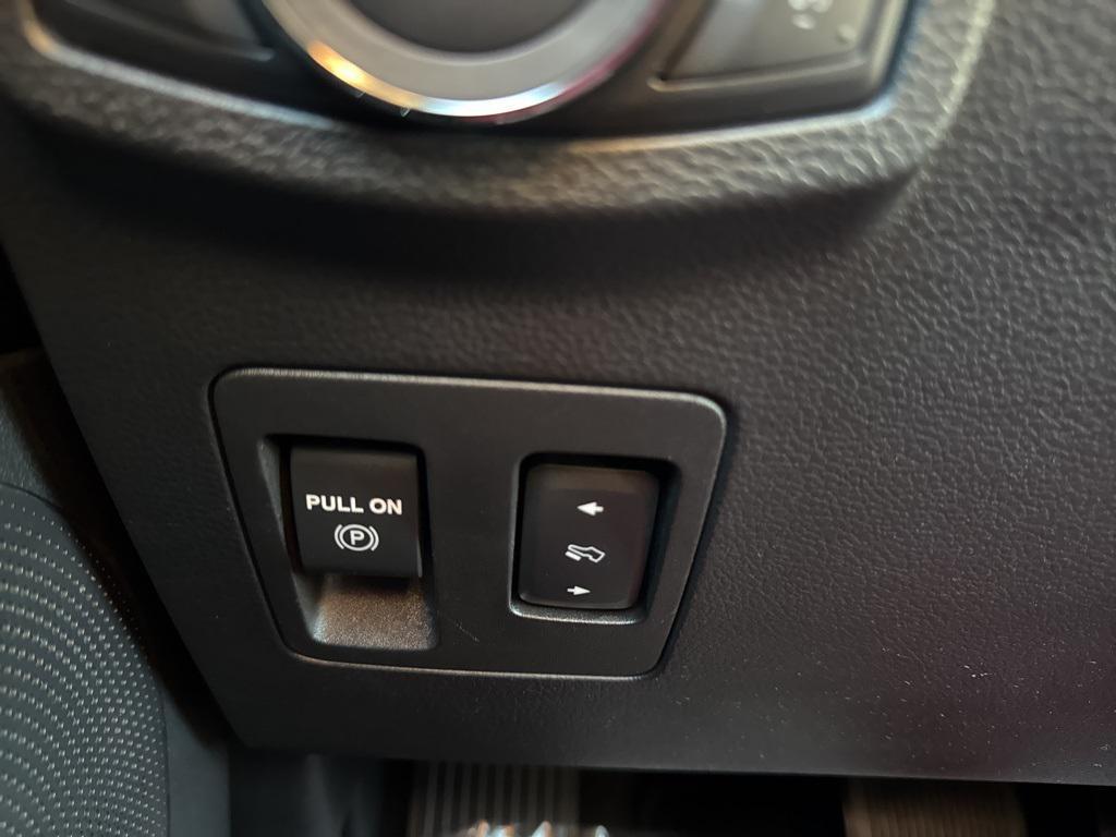 used 2020 Ford Expedition Max car, priced at $30,125