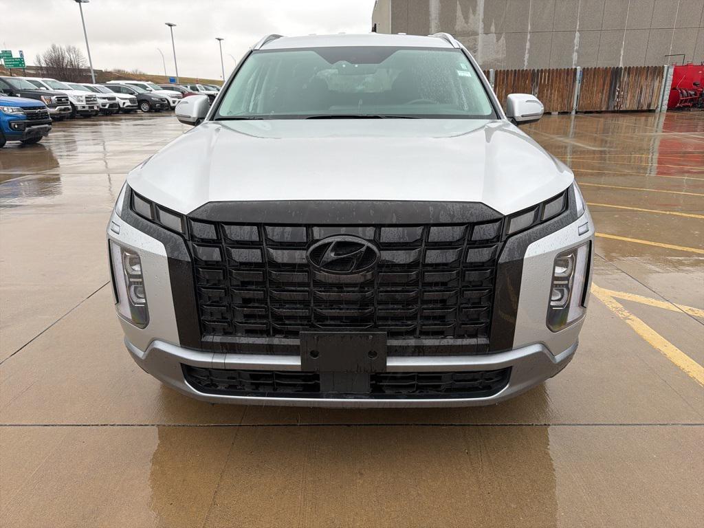 used 2025 Hyundai Palisade car, priced at $34,935