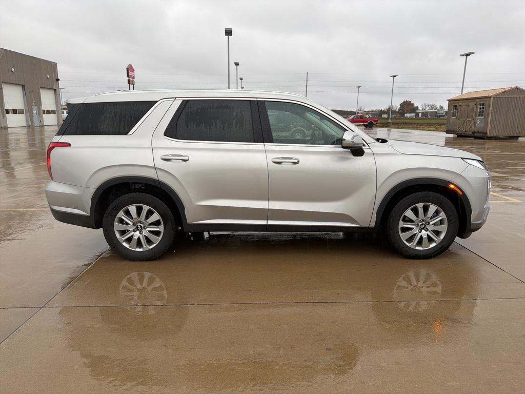 used 2025 Hyundai Palisade car, priced at $34,935