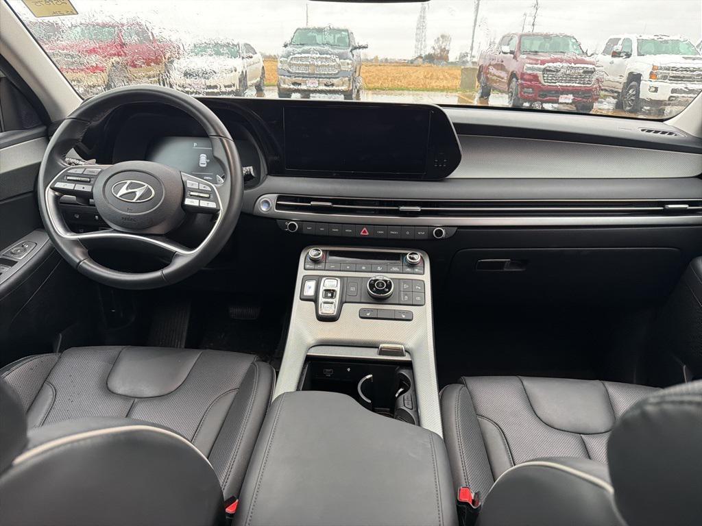 used 2025 Hyundai Palisade car, priced at $34,935