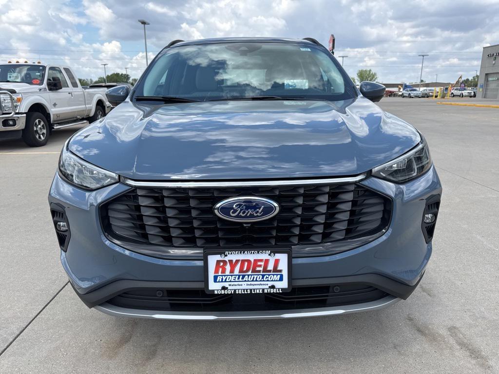 new 2025 Ford Escape PHEV car, priced at $40,140