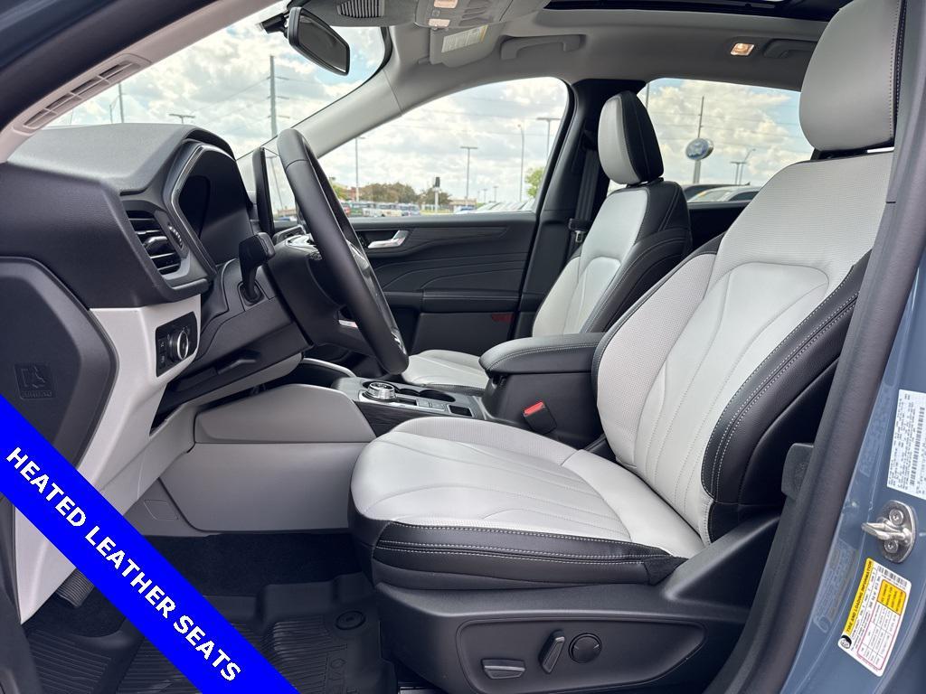 new 2025 Ford Escape PHEV car, priced at $40,140