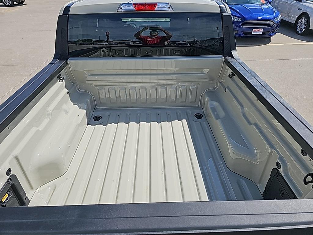 new 2025 Ford Maverick car, priced at $35,050