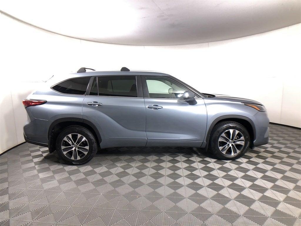 used 2023 Toyota Highlander car, priced at $35,598