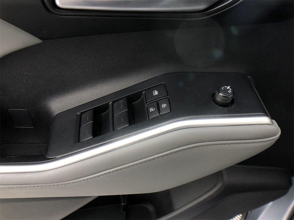 used 2023 Toyota Highlander car, priced at $35,598