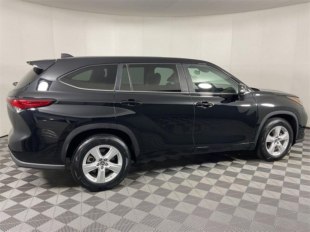 used 2023 Toyota Highlander car, priced at $31,598