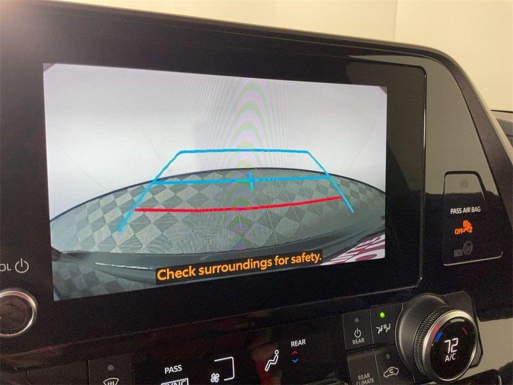 used 2023 Toyota Highlander car, priced at $31,598