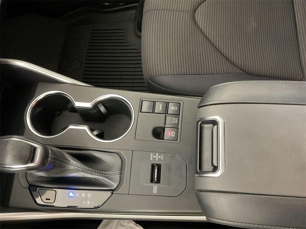 used 2023 Toyota Highlander car, priced at $31,598