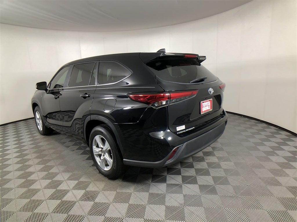 used 2023 Toyota Highlander car, priced at $36,998
