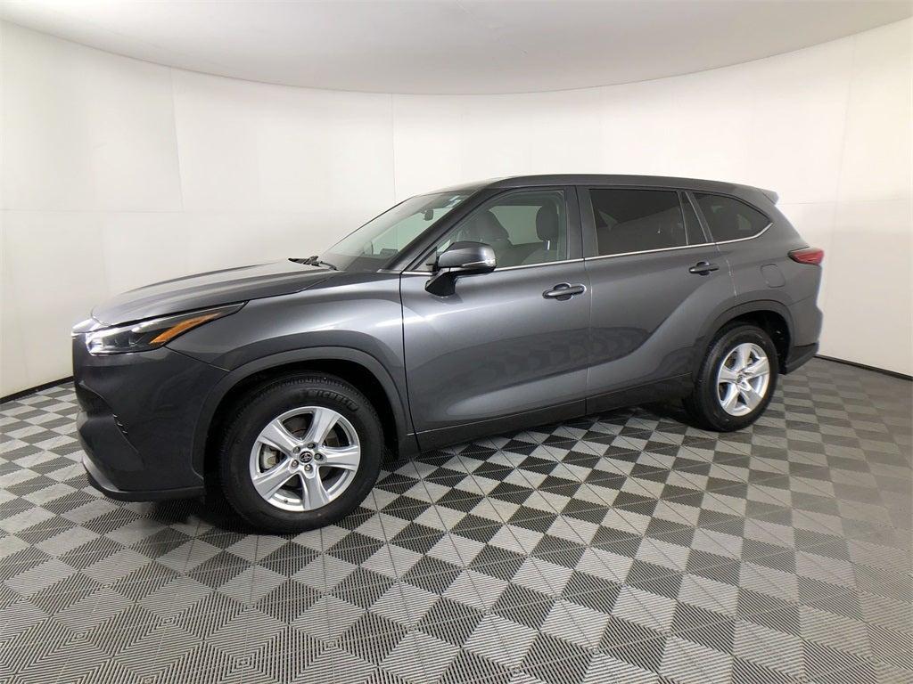 used 2023 Toyota Highlander car, priced at $30,298