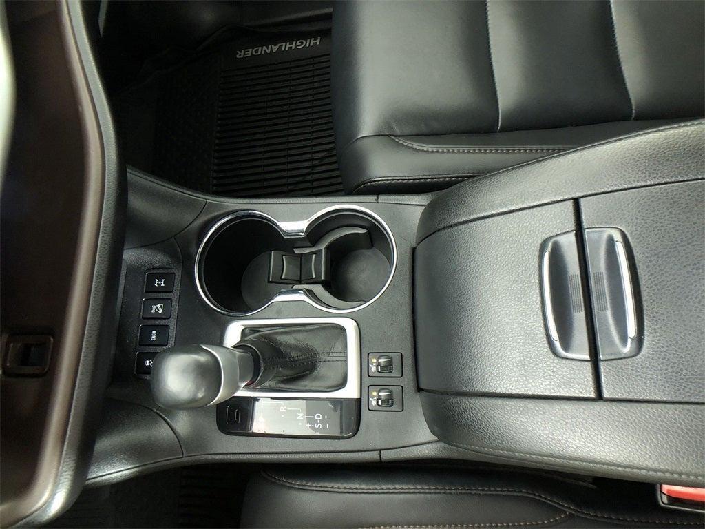 used 2019 Toyota Highlander car, priced at $32,598