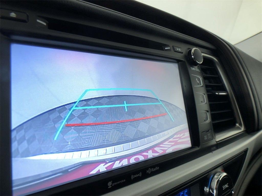 used 2019 Toyota Highlander car, priced at $32,598