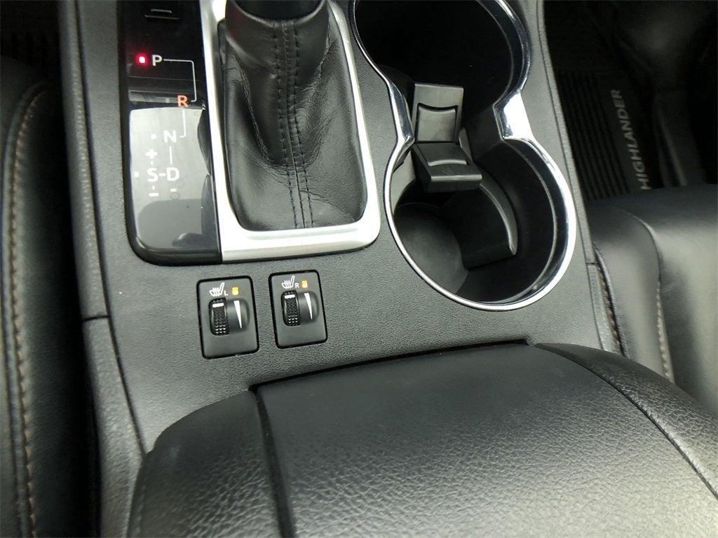 used 2019 Toyota Highlander car, priced at $32,598