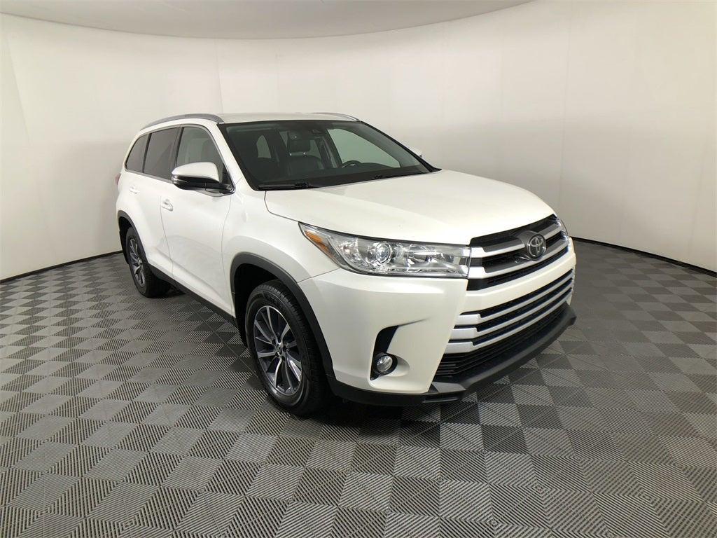 used 2019 Toyota Highlander car, priced at $32,598