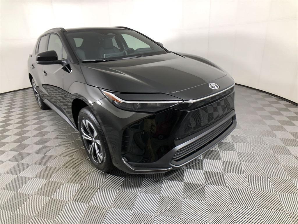 new 2025 Toyota bZ4X car, priced at $41,374