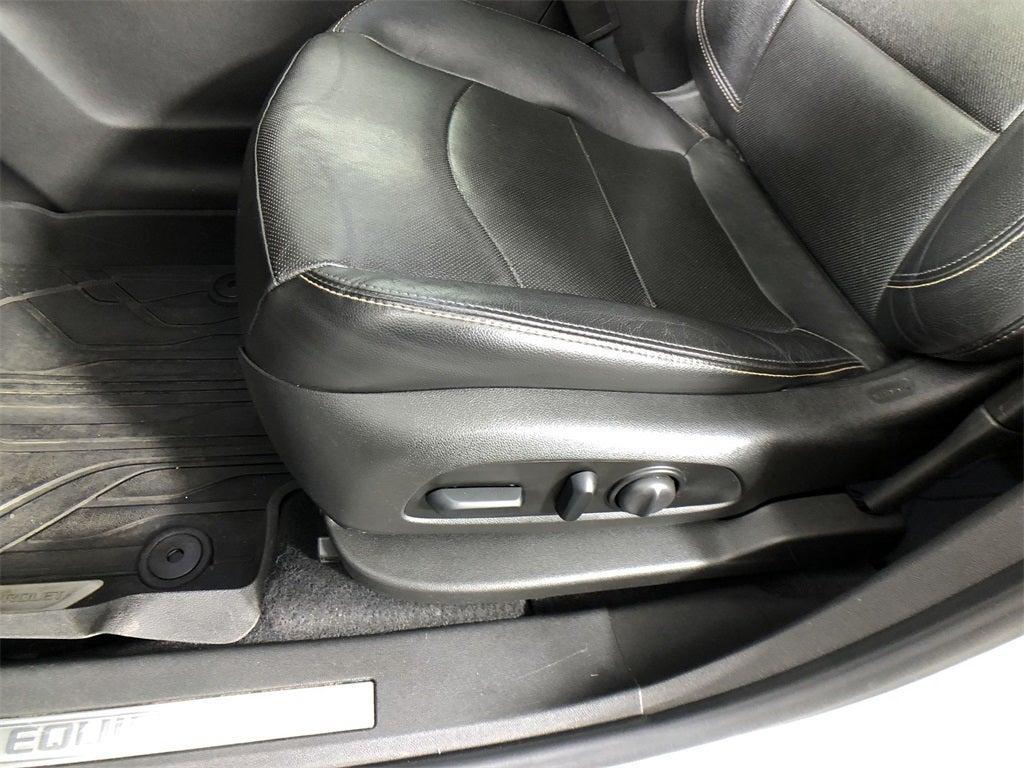 used 2021 Chevrolet Equinox car, priced at $21,498