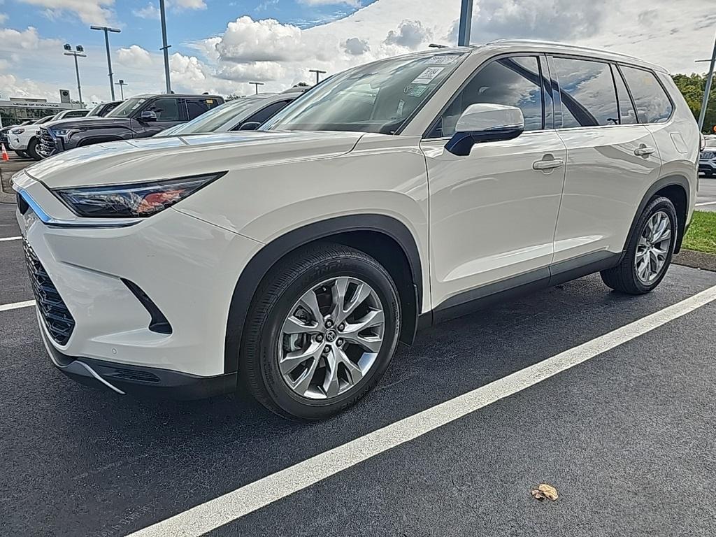 used 2024 Toyota Grand Highlander car