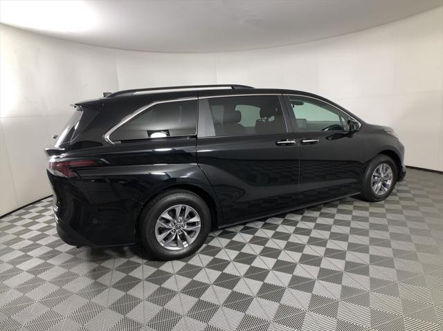 used 2023 Toyota Sienna car, priced at $48,598