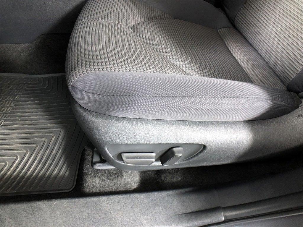 used 2024 Toyota Highlander car, priced at $42,298