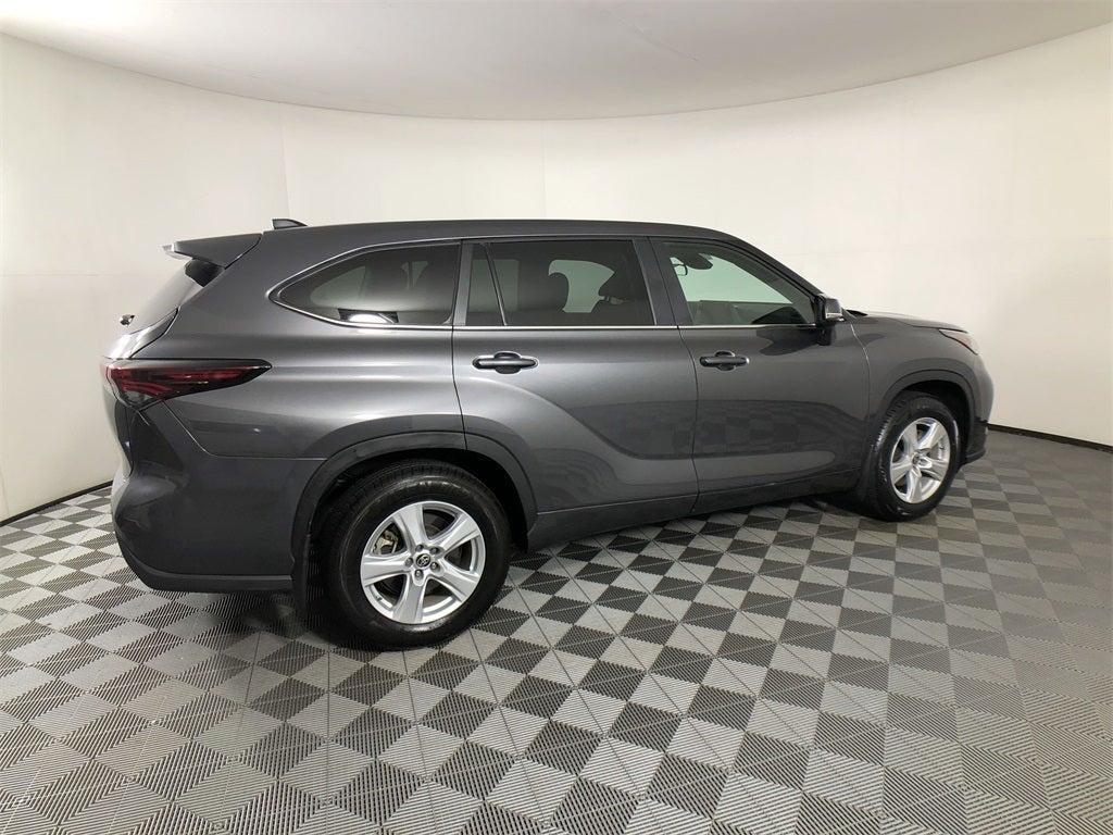 used 2024 Toyota Highlander car, priced at $42,298