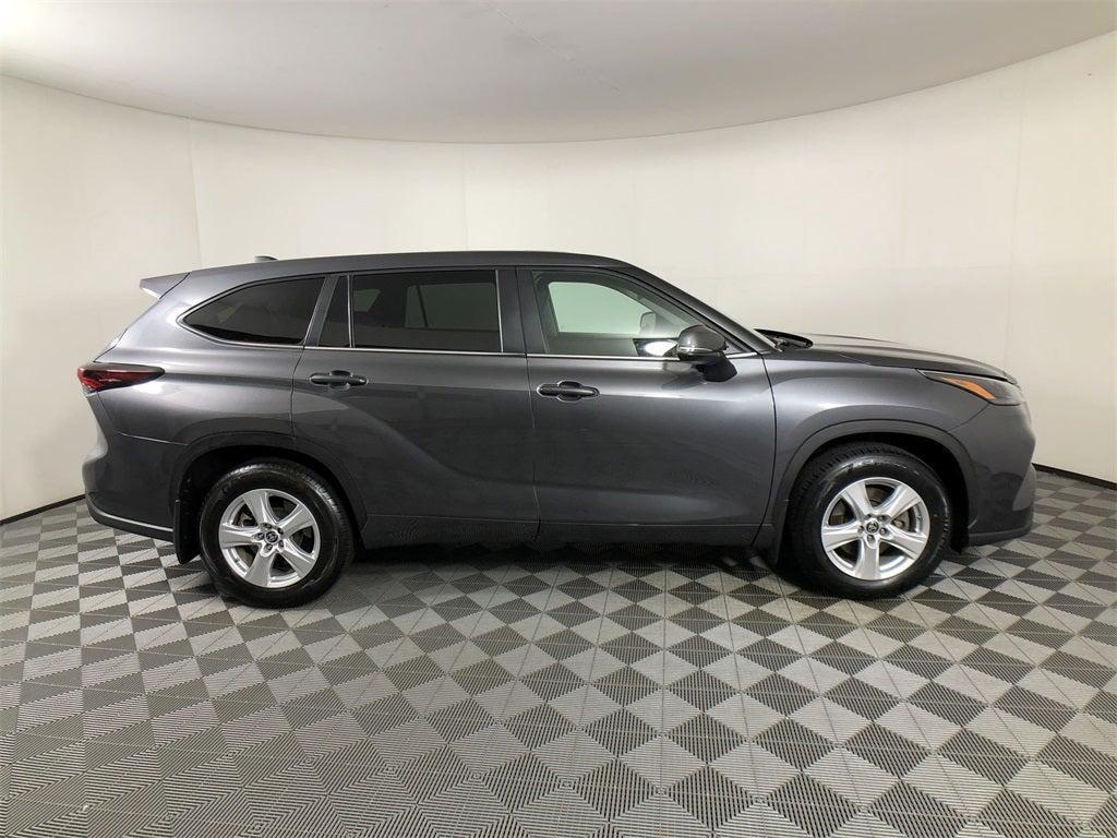 used 2024 Toyota Highlander car, priced at $42,298