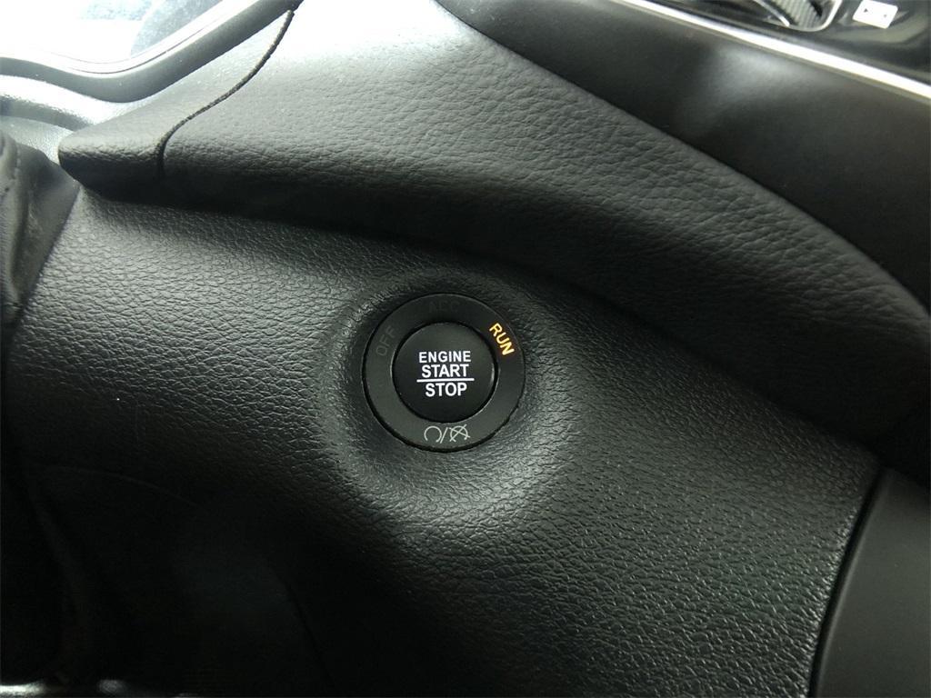 used 2022 Jeep Cherokee car, priced at $28,998
