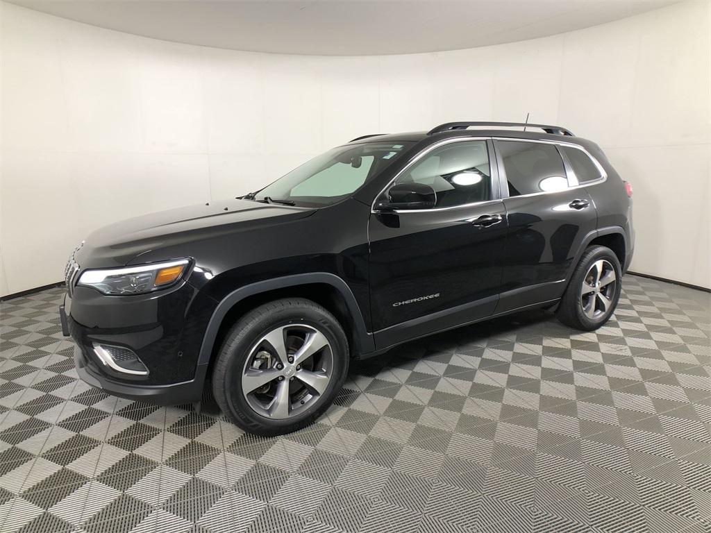 used 2022 Jeep Cherokee car, priced at $28,998