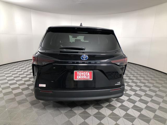 used 2024 Toyota Sienna car, priced at $43,498