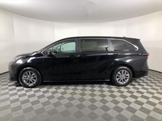 used 2024 Toyota Sienna car, priced at $43,498