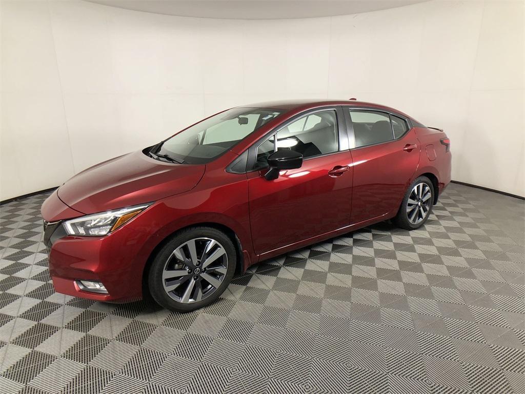 used 2020 Nissan Versa car