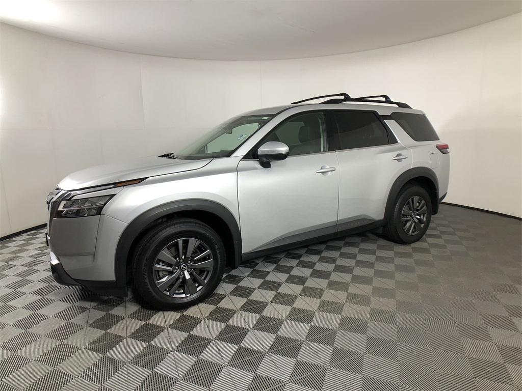 used 2022 Nissan Pathfinder car, priced at $34,498