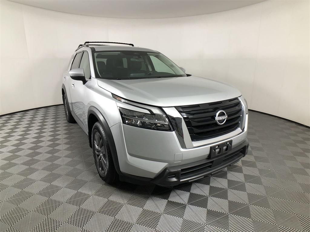 used 2022 Nissan Pathfinder car, priced at $34,498