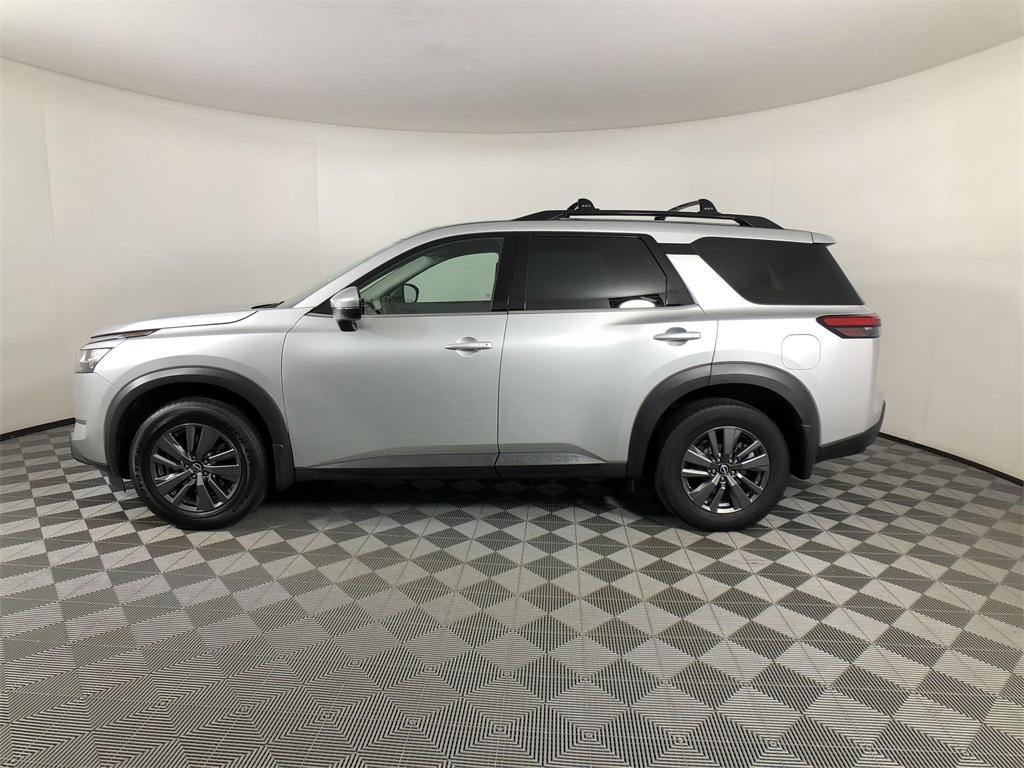 used 2022 Nissan Pathfinder car, priced at $34,498
