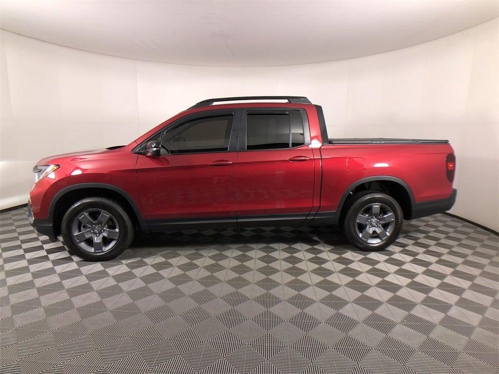 used 2025 Honda Ridgeline car, priced at $39,998