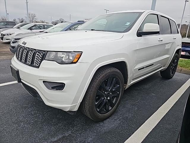 used 2017 Jeep Grand Cherokee car, priced at $15,598