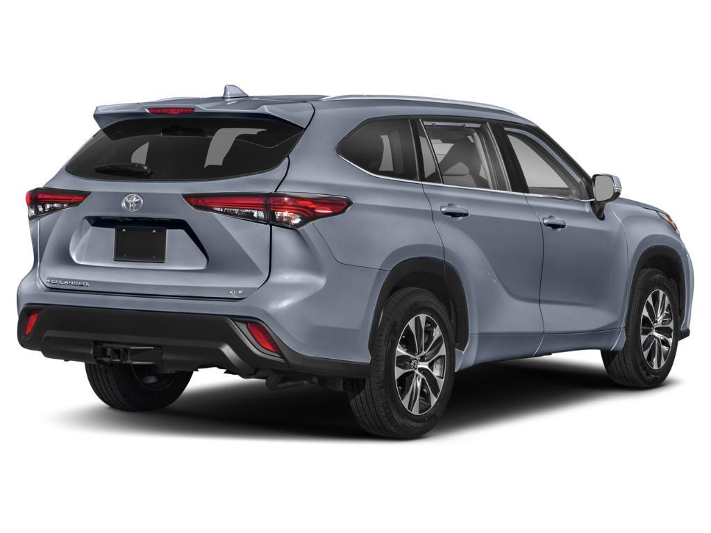 used 2022 Toyota Highlander car, priced at $45,698