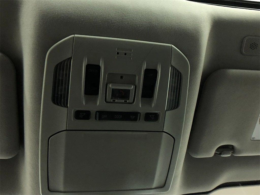 used 2023 Toyota Highlander car, priced at $37,998