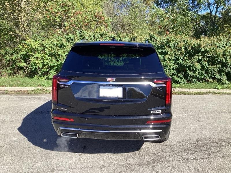 new 2025 Cadillac XT6 car, priced at $62,212