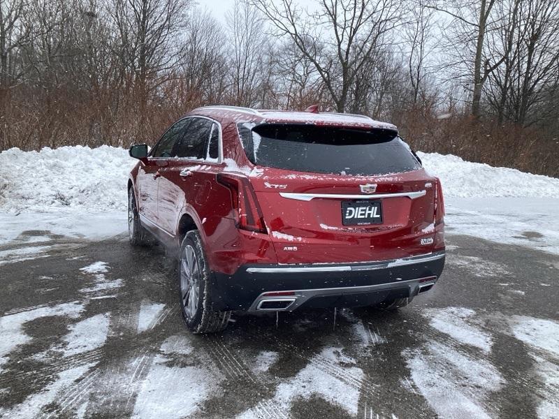 new 2025 Cadillac XT5 car, priced at $58,669