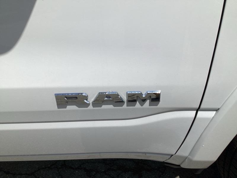 new 2025 Ram 1500 car