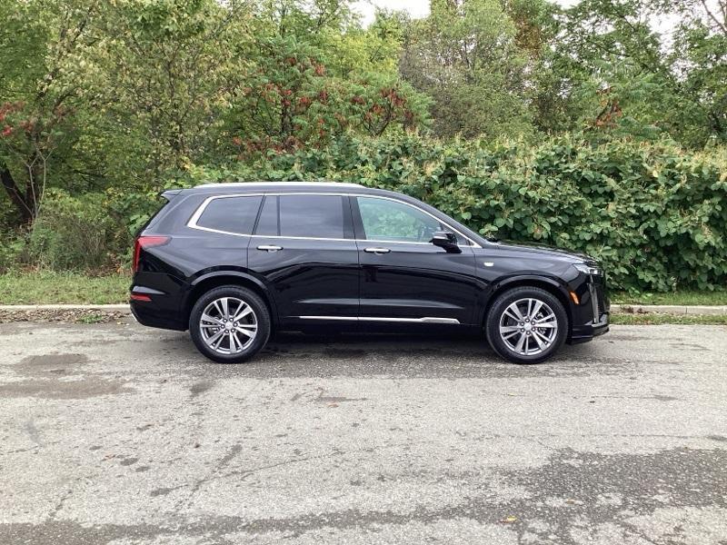 new 2025 Cadillac XT6 car, priced at $52,248