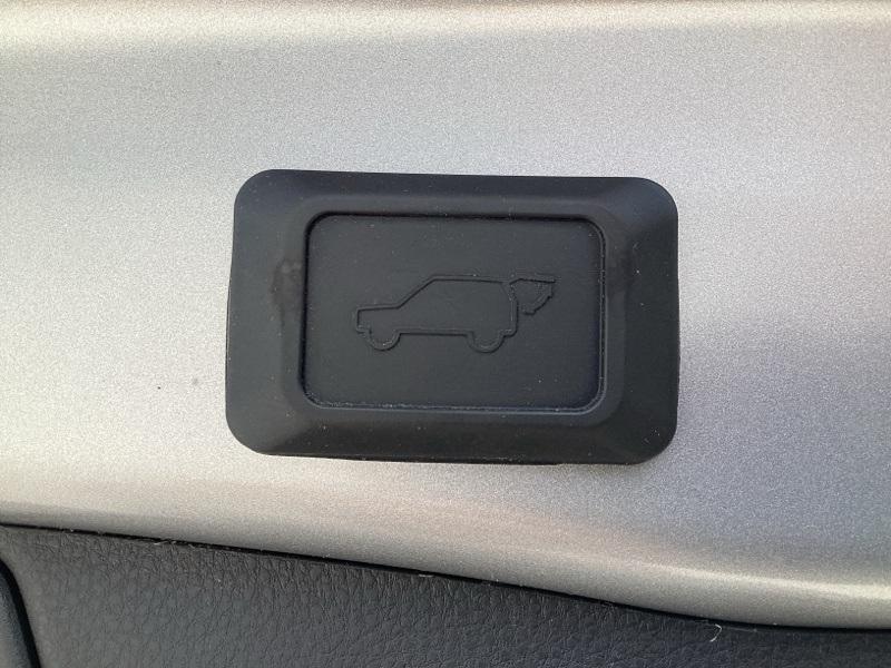 used 2020 Toyota RAV4 car, priced at $26,400