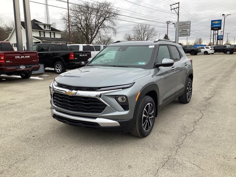 new 2025 Chevrolet TrailBlazer car, priced at $26,971